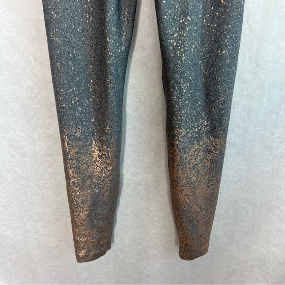Beyond Yoga Alloy Ombré Leggings size XS - Picture 3 of 10